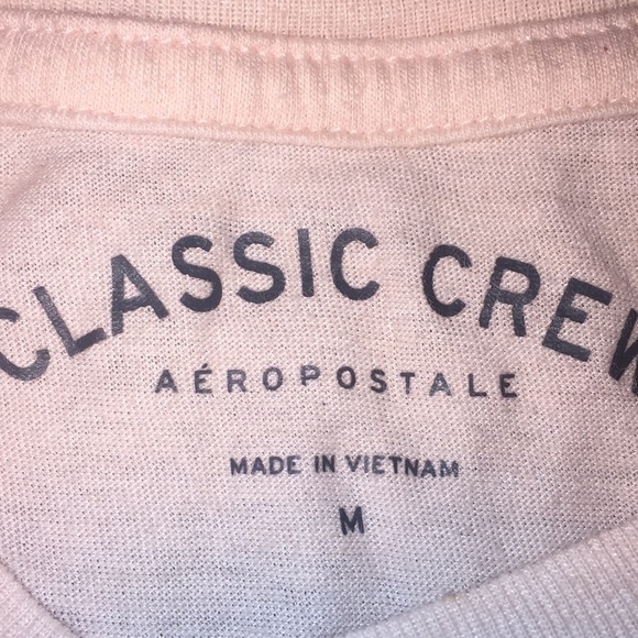 Girls Aeropostale shirt no stains - Picture 3 of 5